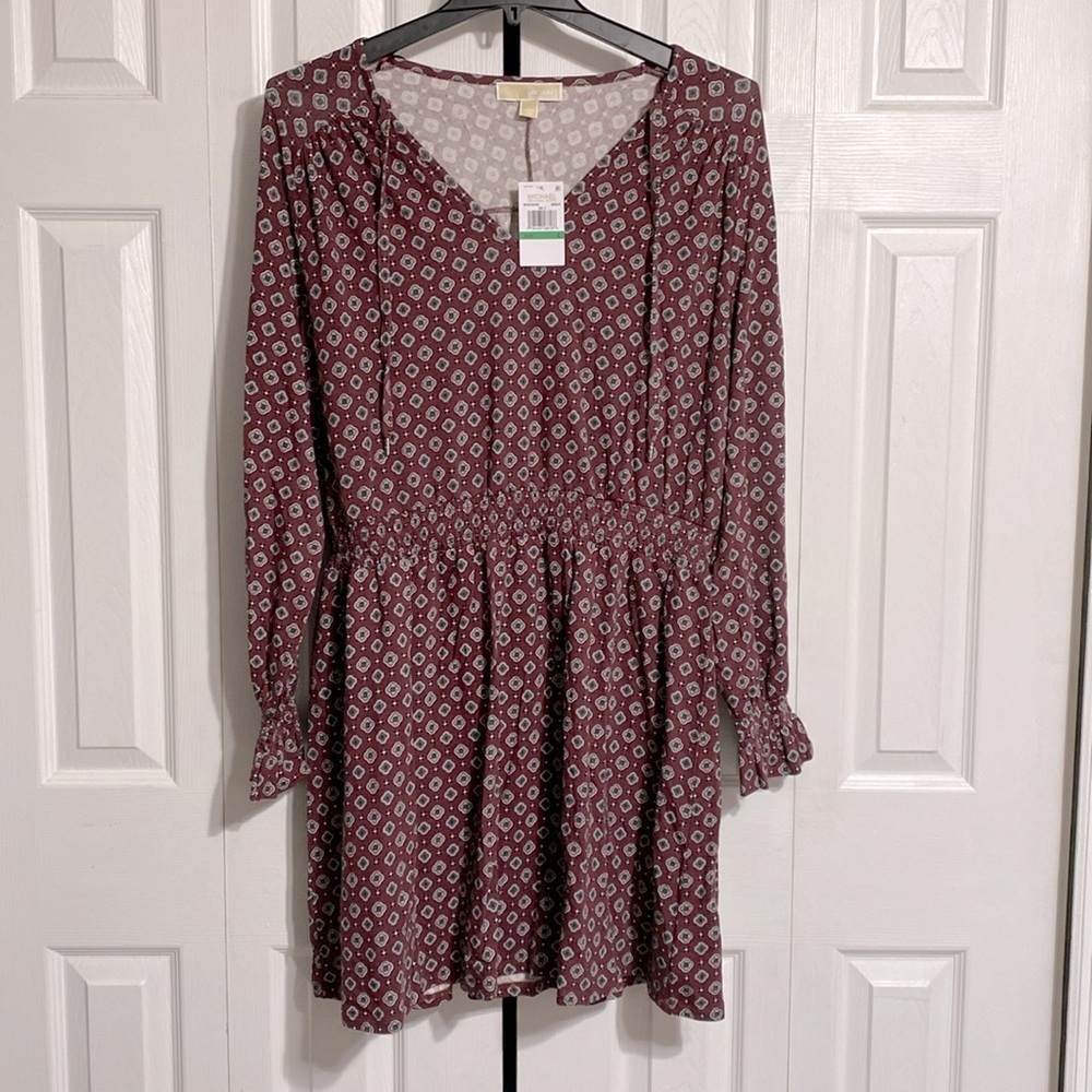 Women's Printed Long Sleeve Smocked Waist Dress - Burgundy